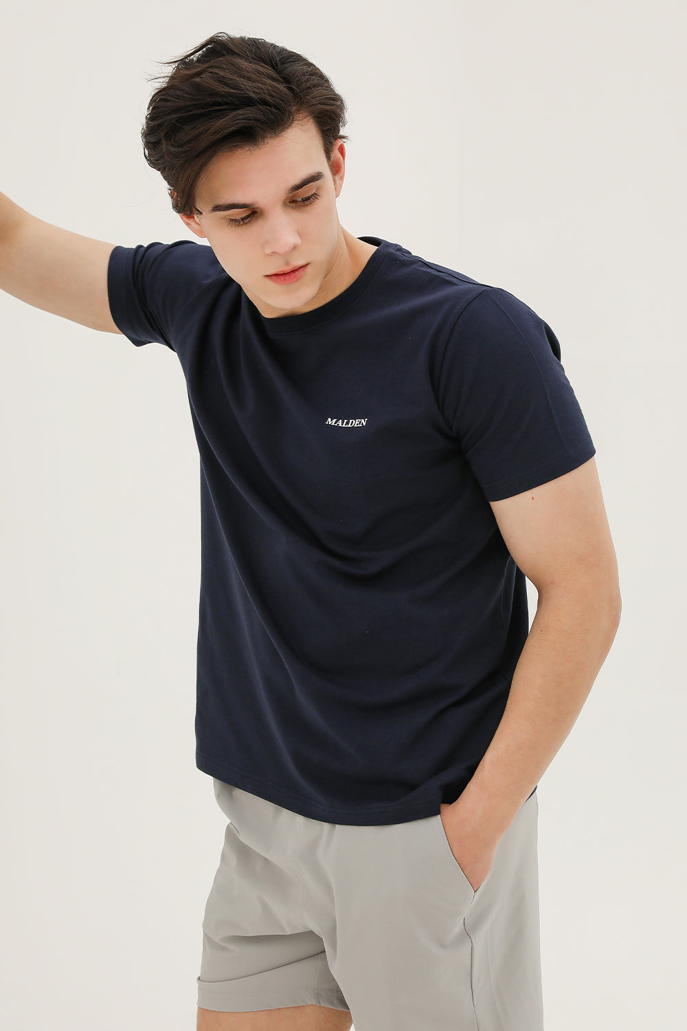 Standard Muscle Fit Logo T-Shirt