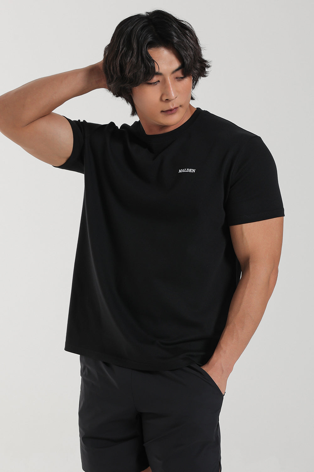 Basic Semi-Oversized Logo T-Shirt