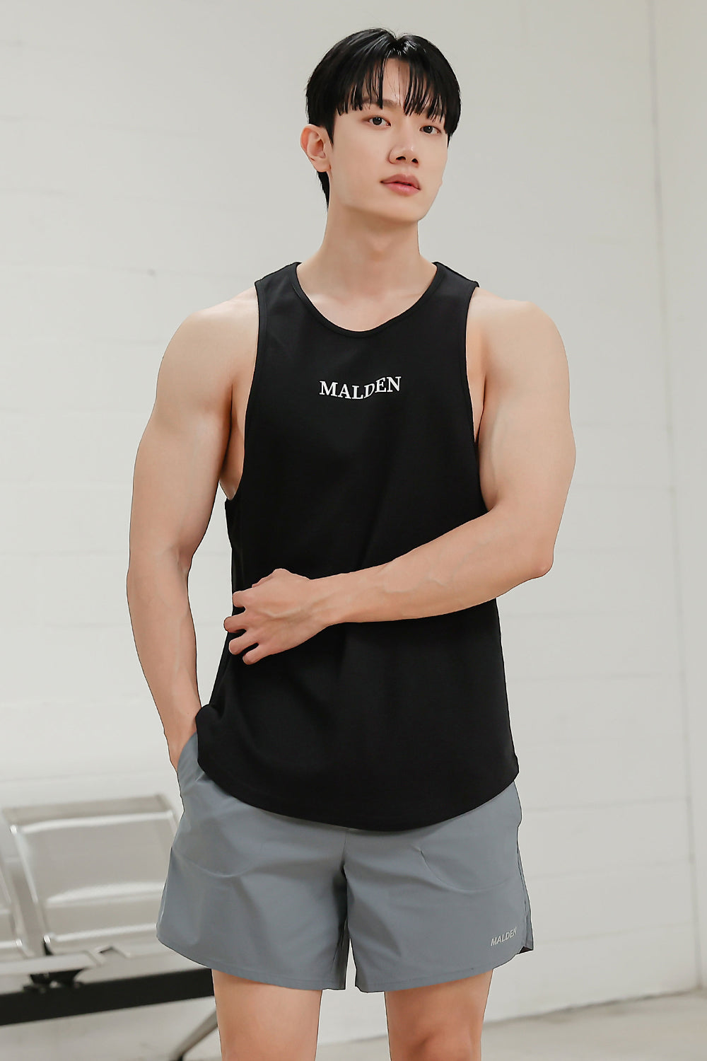Signature Logo Tank