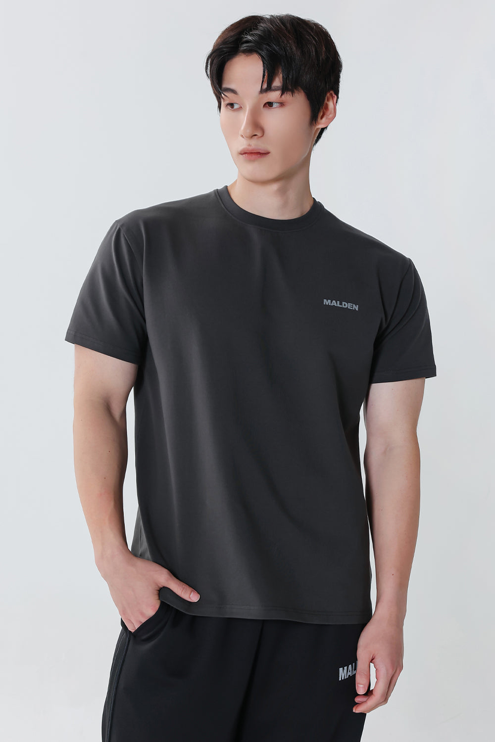 Premium Muscle Fit Small Logo T-Shirt