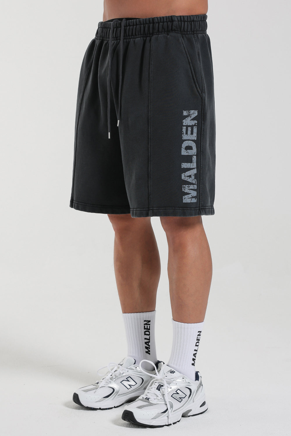 Pigment Vertical Bermuda Sweat Shorts 9"